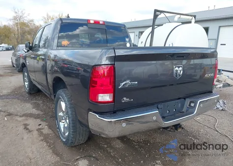 2018 Ram 1500 Big Horn 4X4 5'7 Box z USA, uszkodzony, nr VIN 1C6RR7LG9JS129415